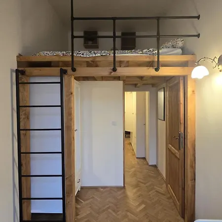 Cozy Room In City Center Wrocław